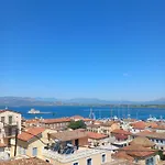 Kamara 2 *