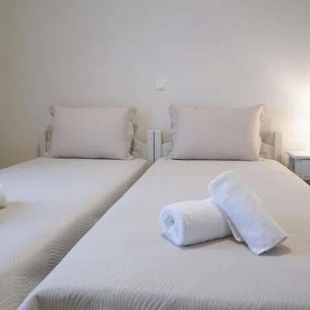 Kamara 2 * נאפפליו